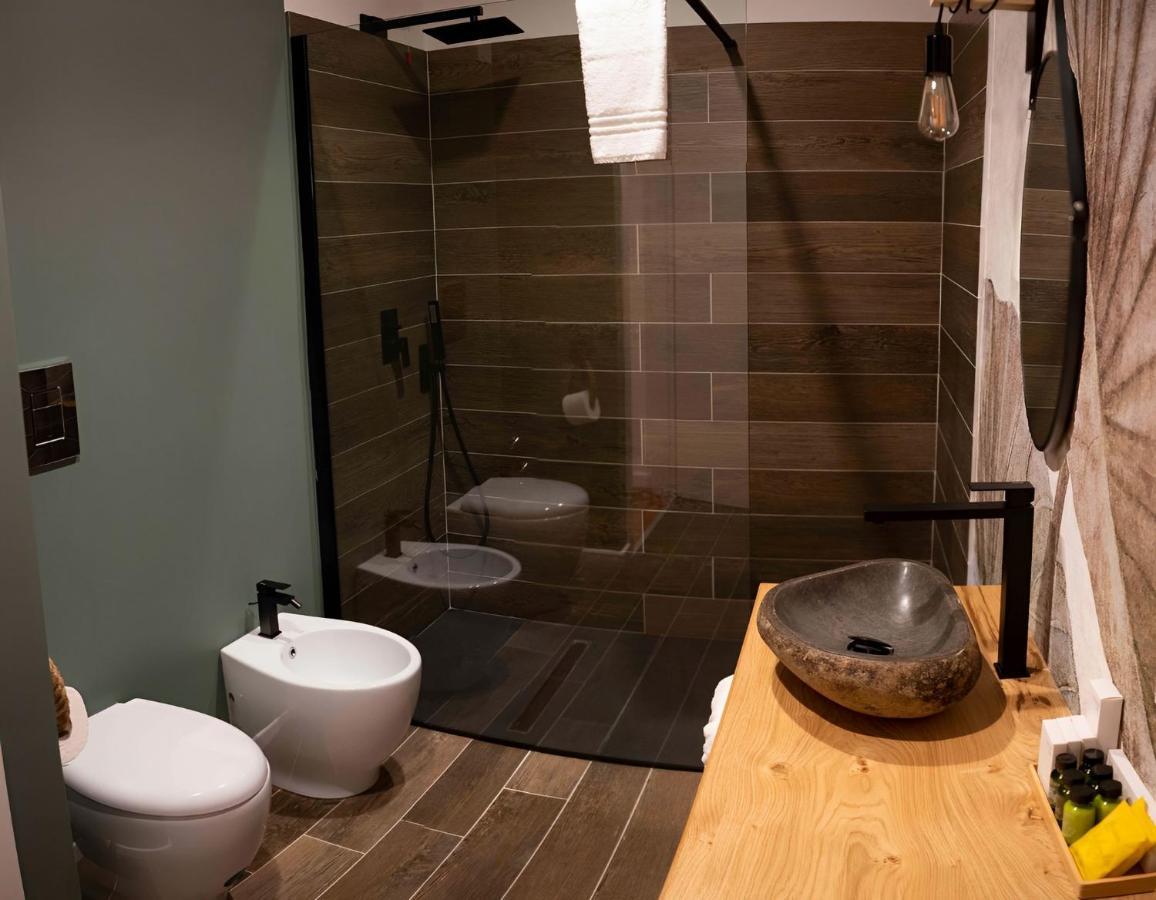 Mareluna Rooms Napoli Eksteriør billede
